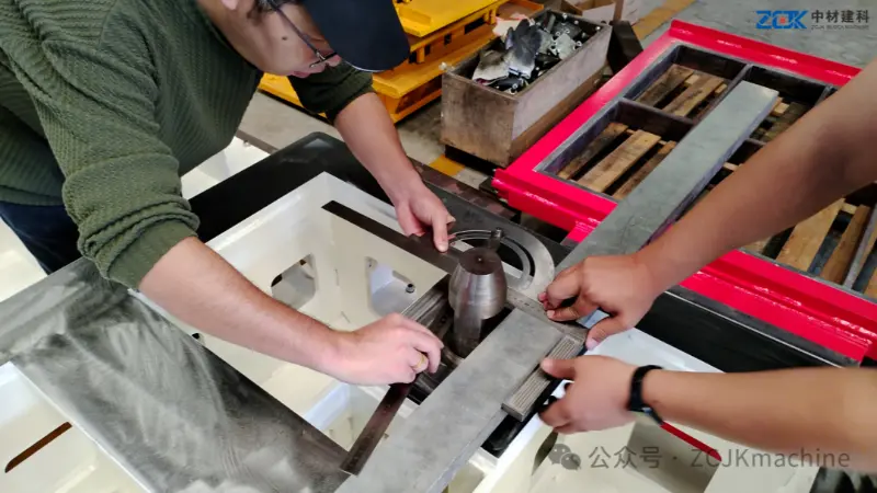 زیڈ سی جے کے سعودی کلائنٹ کو اعلی صحت سے متعلق کسٹم سانچوں کی فراہمی کرتا ہے