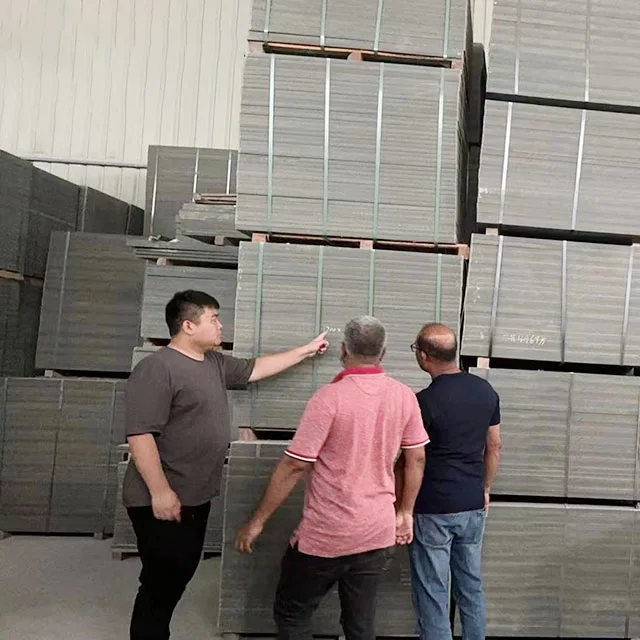 اینٹ بنانے والی مشینری پیلیٹ